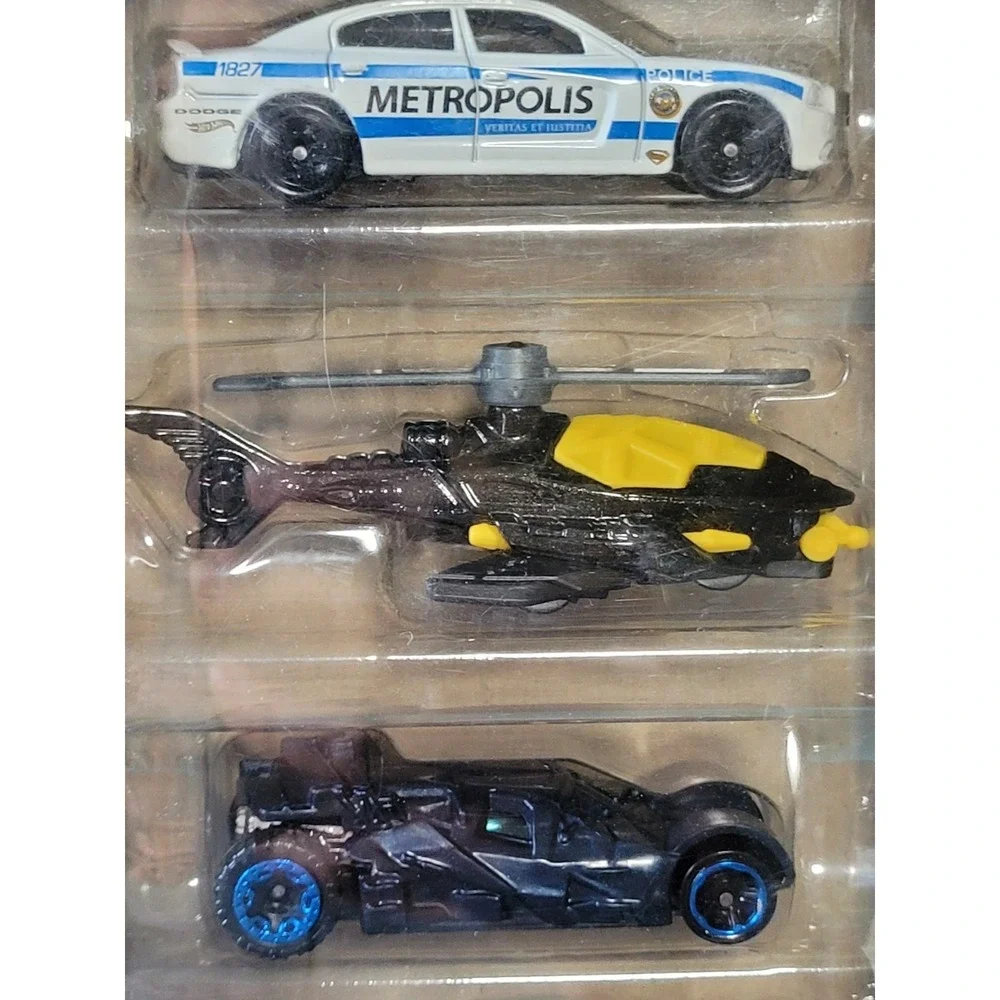 Hot Wheels Batman 5-Pack Kids OS Collectible DC Comics Vehicles Multi-colored